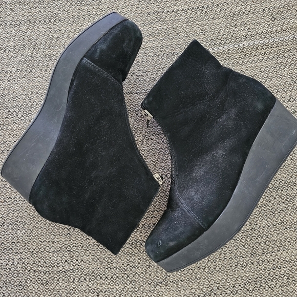Jeffrey Campbell "Wade" Square Toed Black Suede Zip Booties - Picture 4 of 10